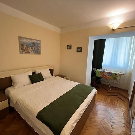 Promenade 2 Bdr Apartment Баку Екстер'єр фото