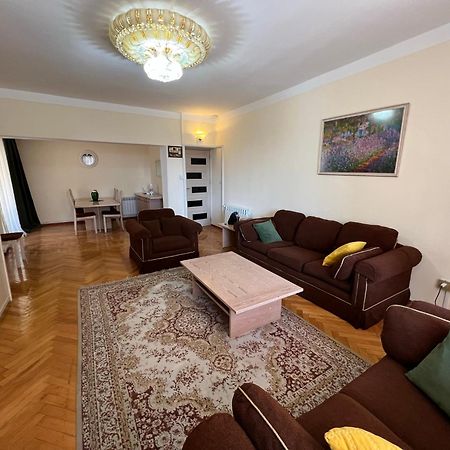 Promenade 2 Bdr Apartment Баку Екстер'єр фото