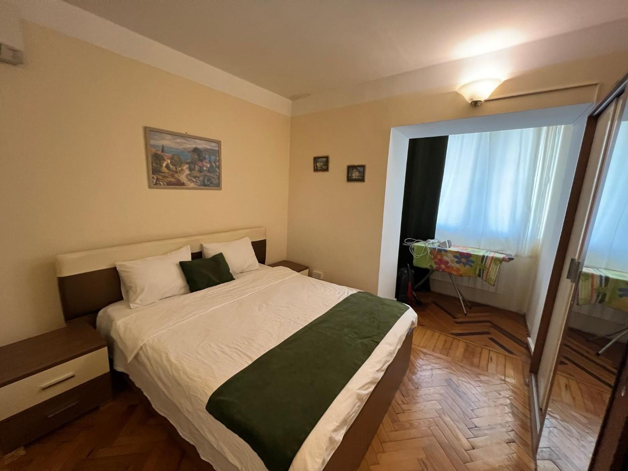 Promenade 2 Bdr Apartment Баку Екстер'єр фото