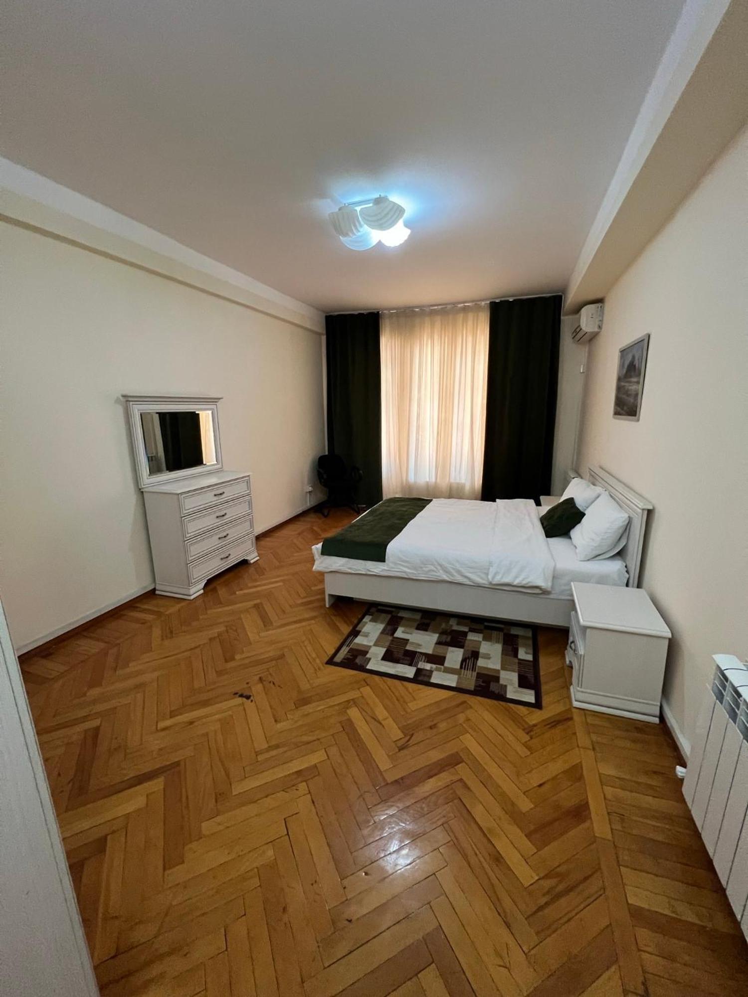 Promenade 2 Bdr Apartment Баку Екстер'єр фото