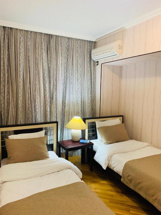 Promenade 2 Bdr Apartment Баку Екстер'єр фото